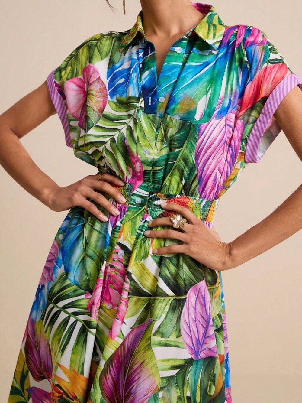 Green Boho Women's Collared Short Sleeve A-Line Dress with Drawstring Waist - Picture 6 of 6